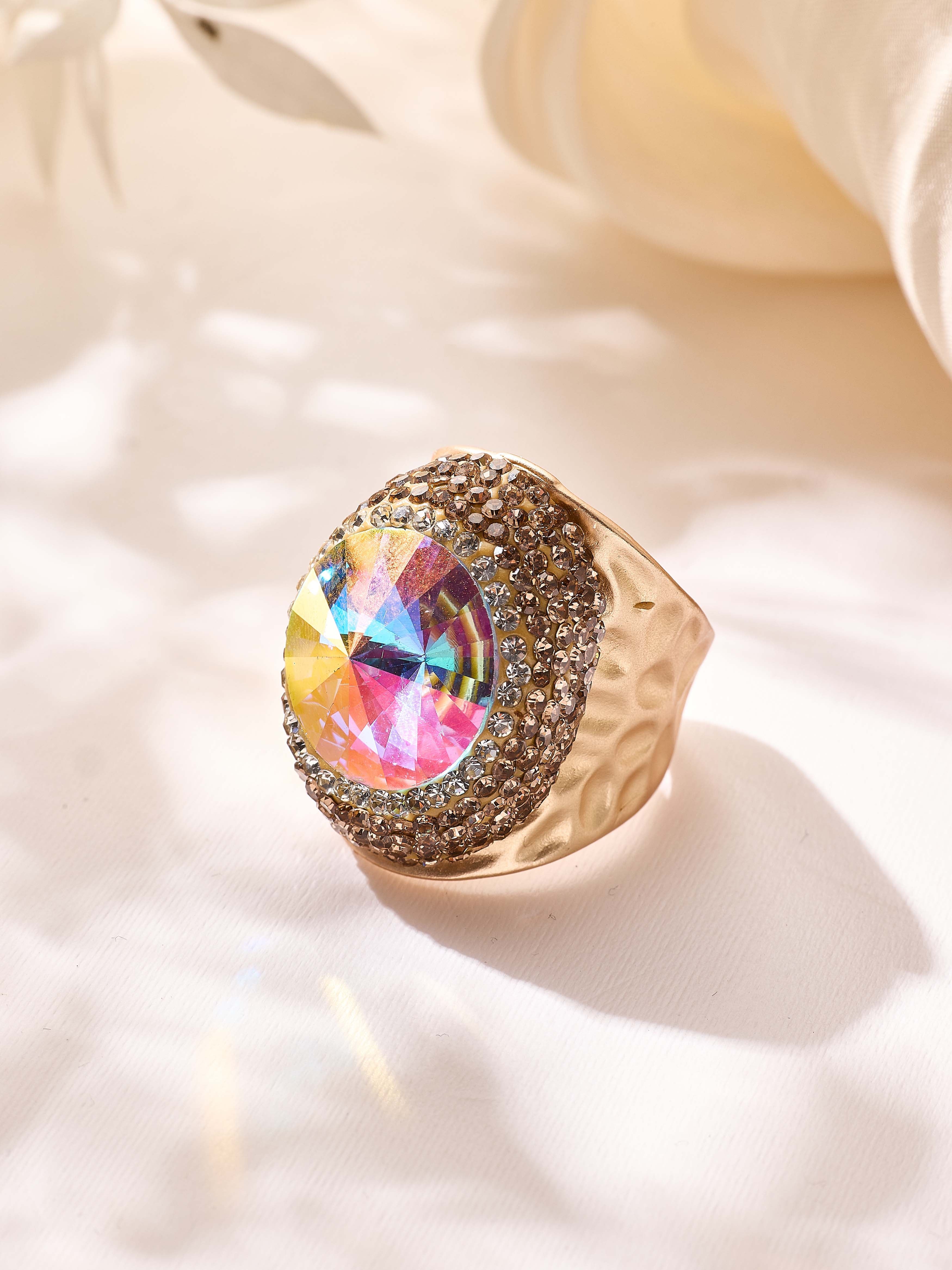 Crystal Pavé Cocktail Ring R2890-Gold