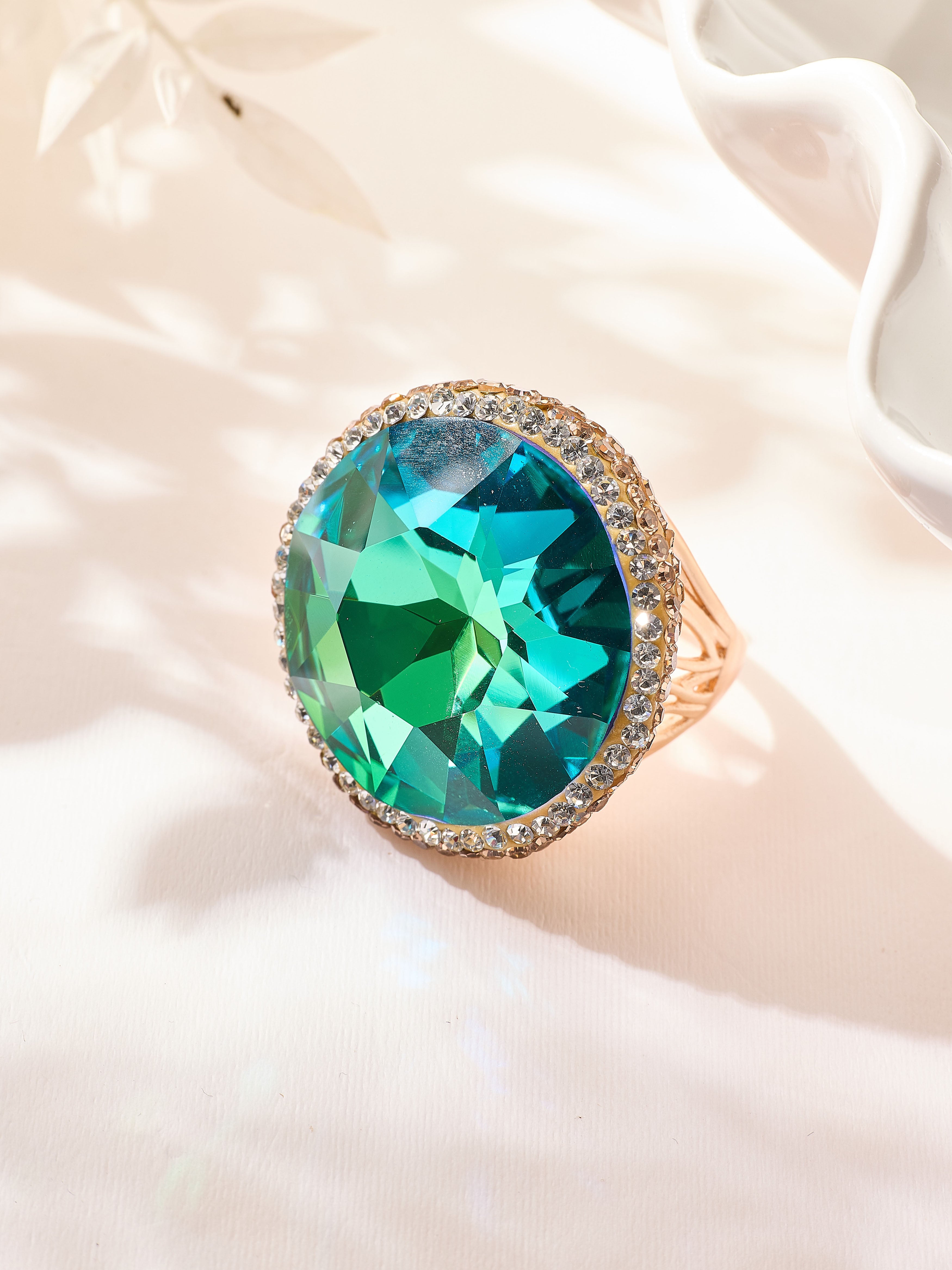 Crystal Pavé Cocktail Ring R2895-Gold