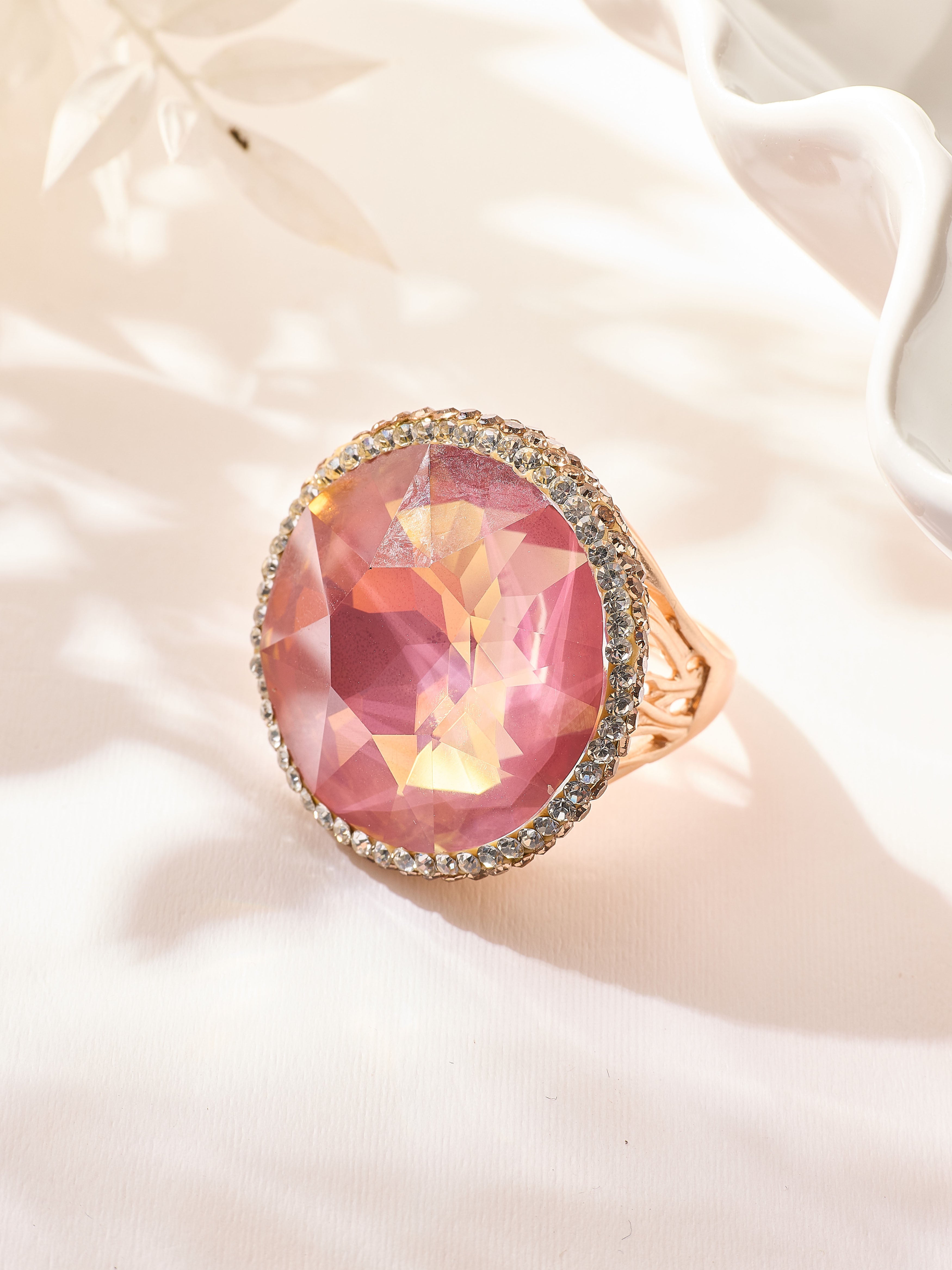 Crystal Pavé Cocktail Ring R2895-Gold