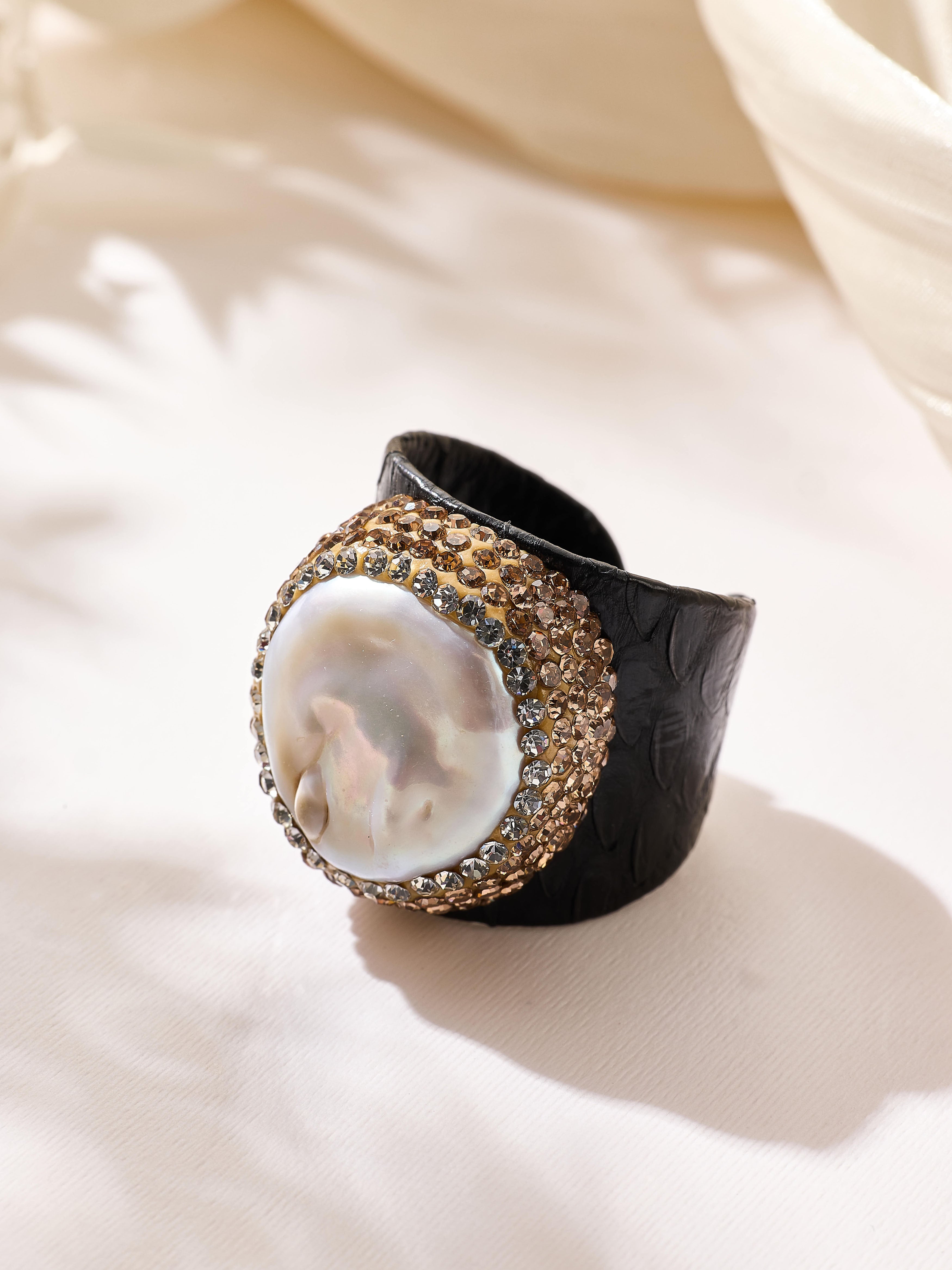 Fresh Water Pearl Pavé Cocktail Ring R2908