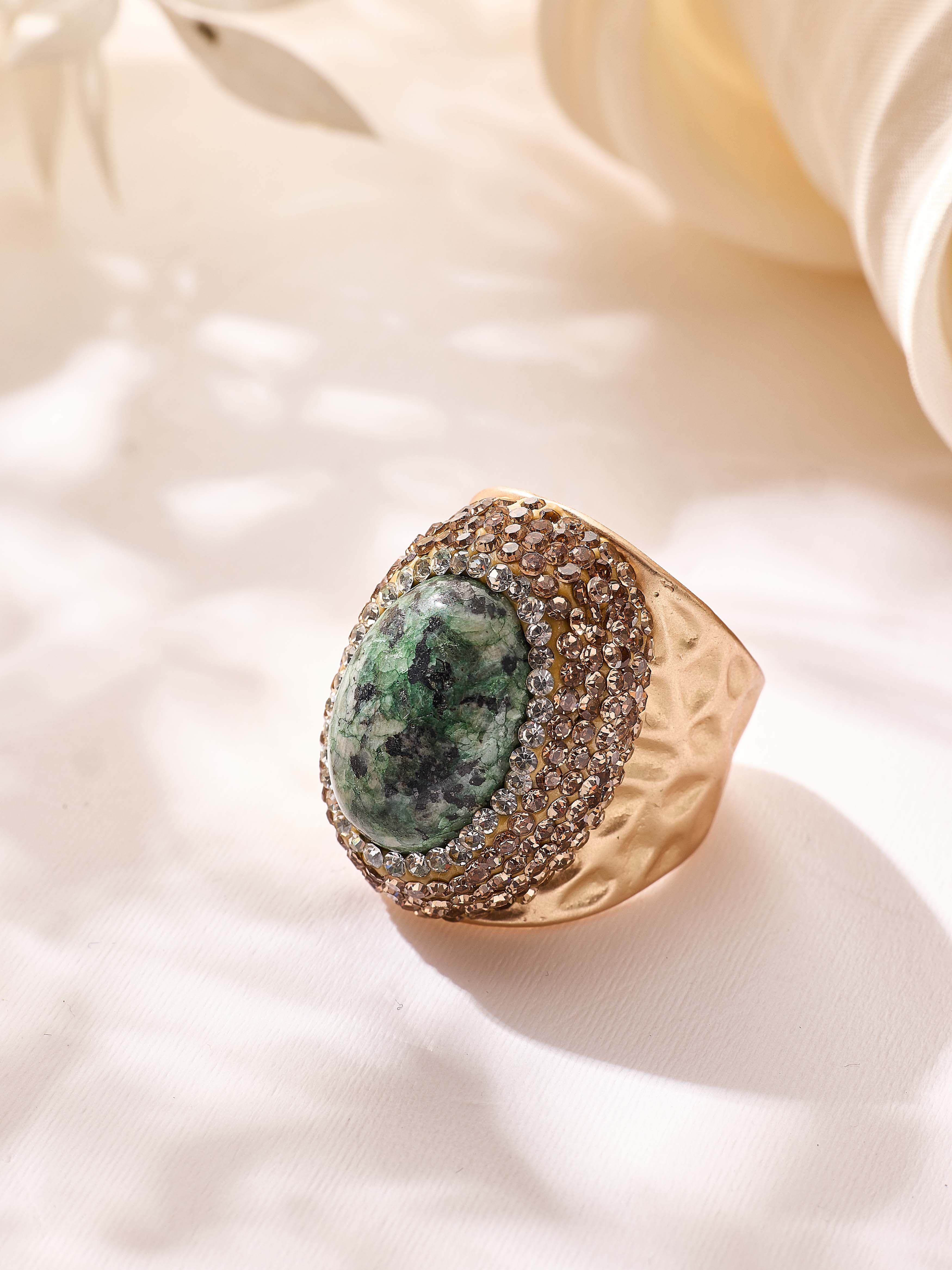 Crystal Pavé Cocktail Ring R2913-Gold