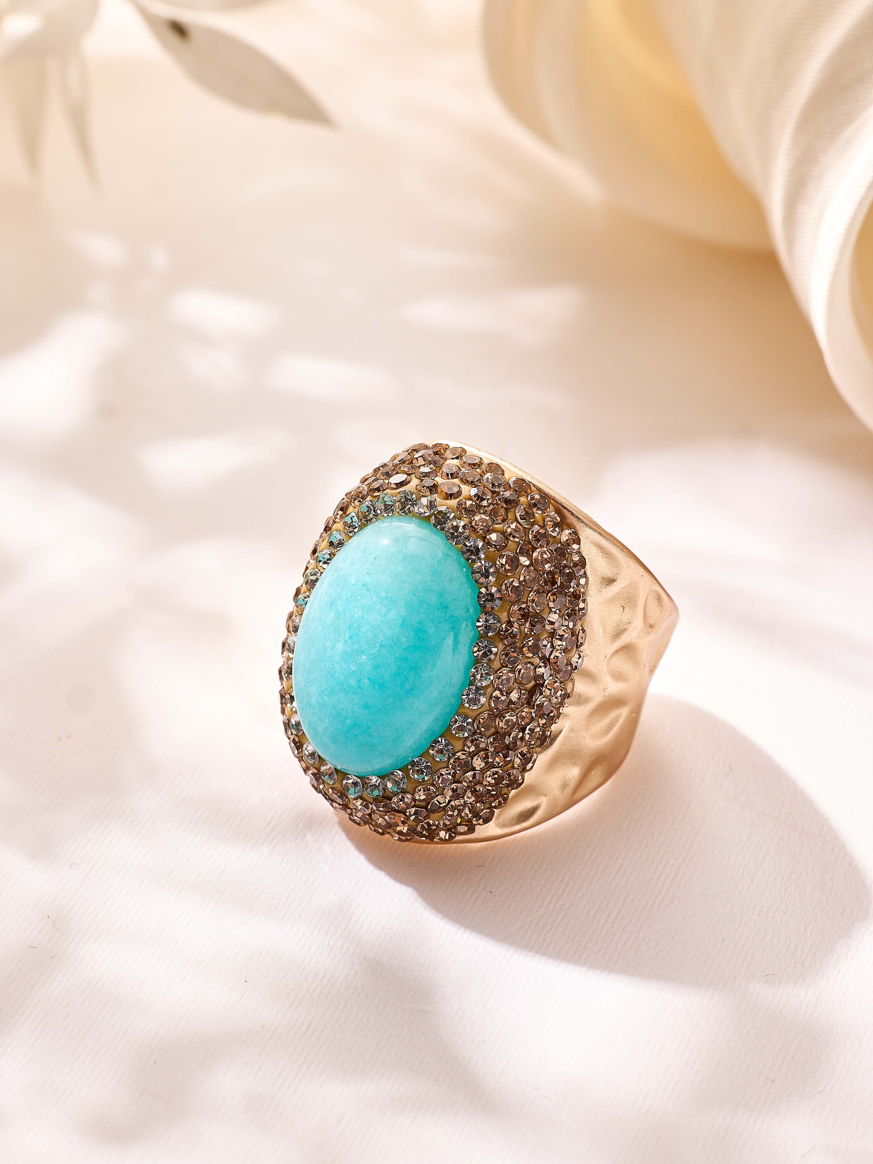Crystal Pavé Cocktail Ring R2913-Gold